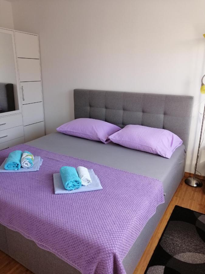 Apartment Mery Trogir Buitenkant foto