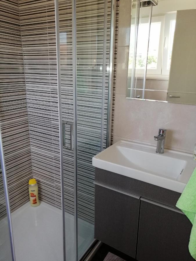 Apartment Mery Trogir Buitenkant foto
