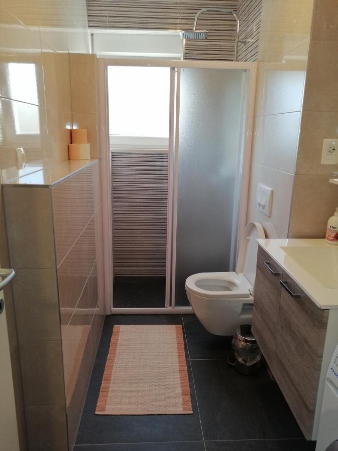 Apartment Mery Trogir Buitenkant foto